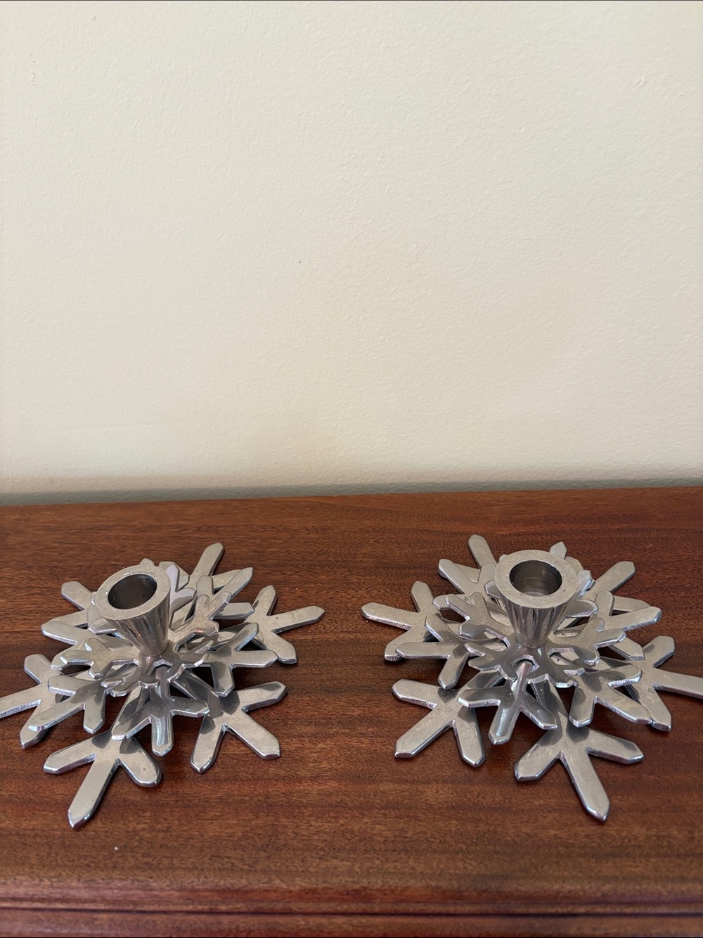 Crate&Barrel Silver Snowflake Candleholders (Set of 2) GUC